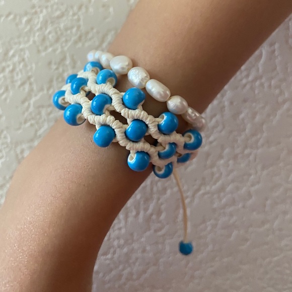 Vintage Jewelry - Ceramic Bead Charm Bracelet BOHO Bolo